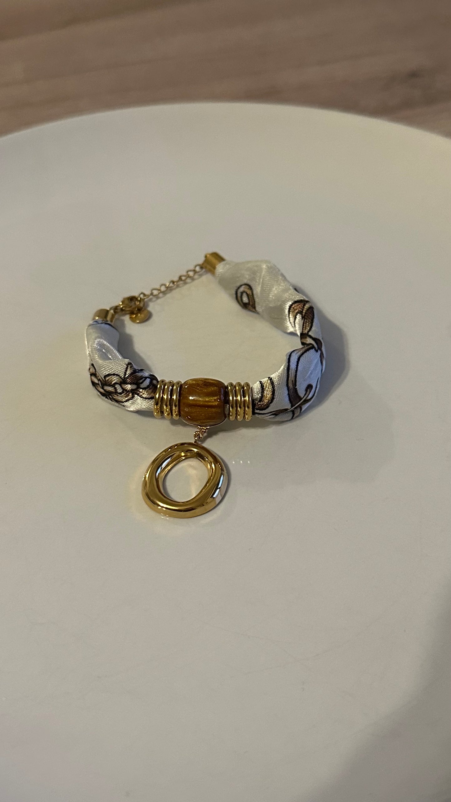 Pulsera pañuelo blanco