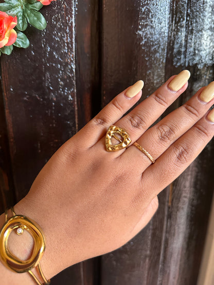 Anillo Magda