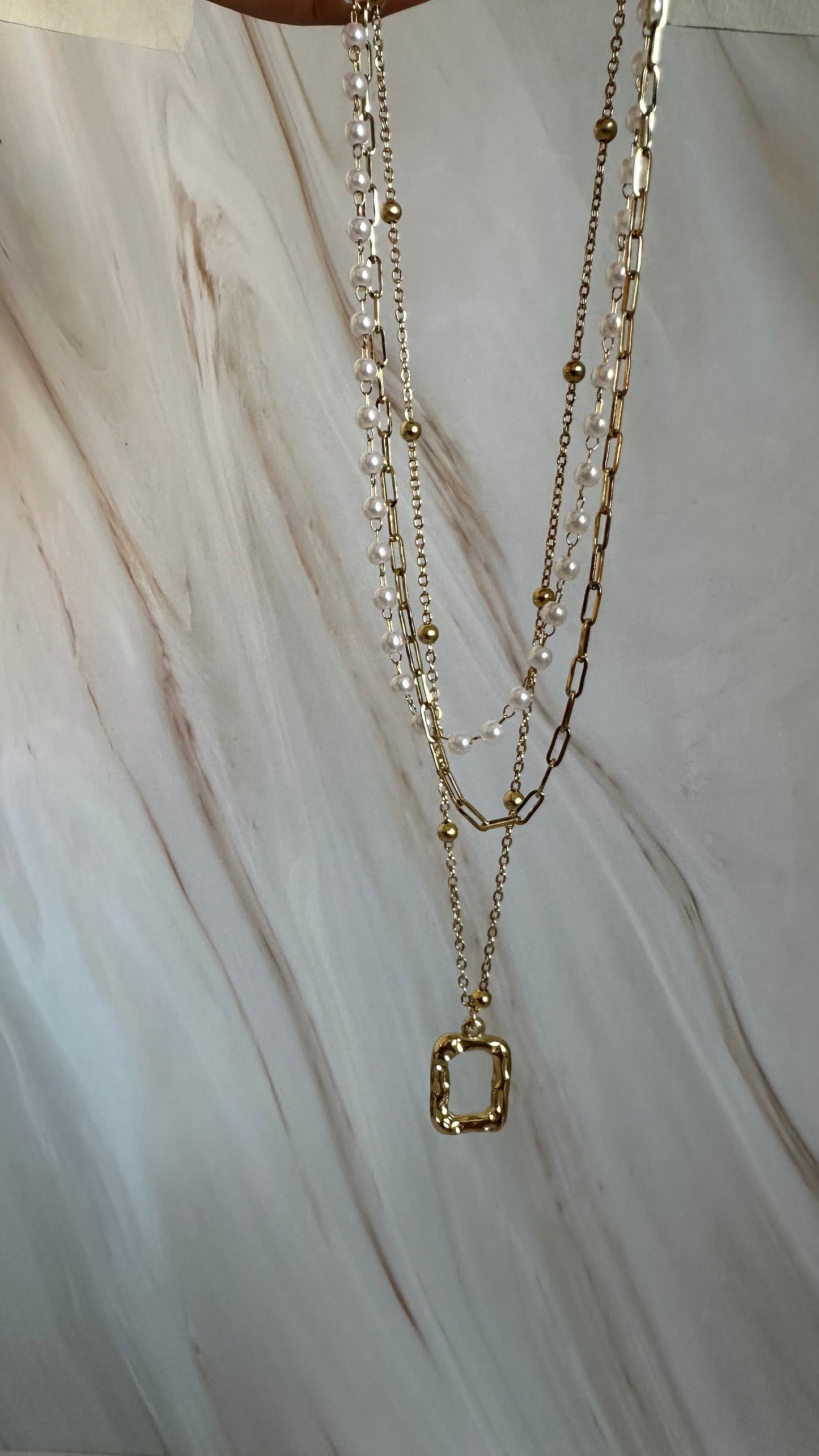 Collar triple