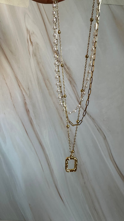 Collar triple