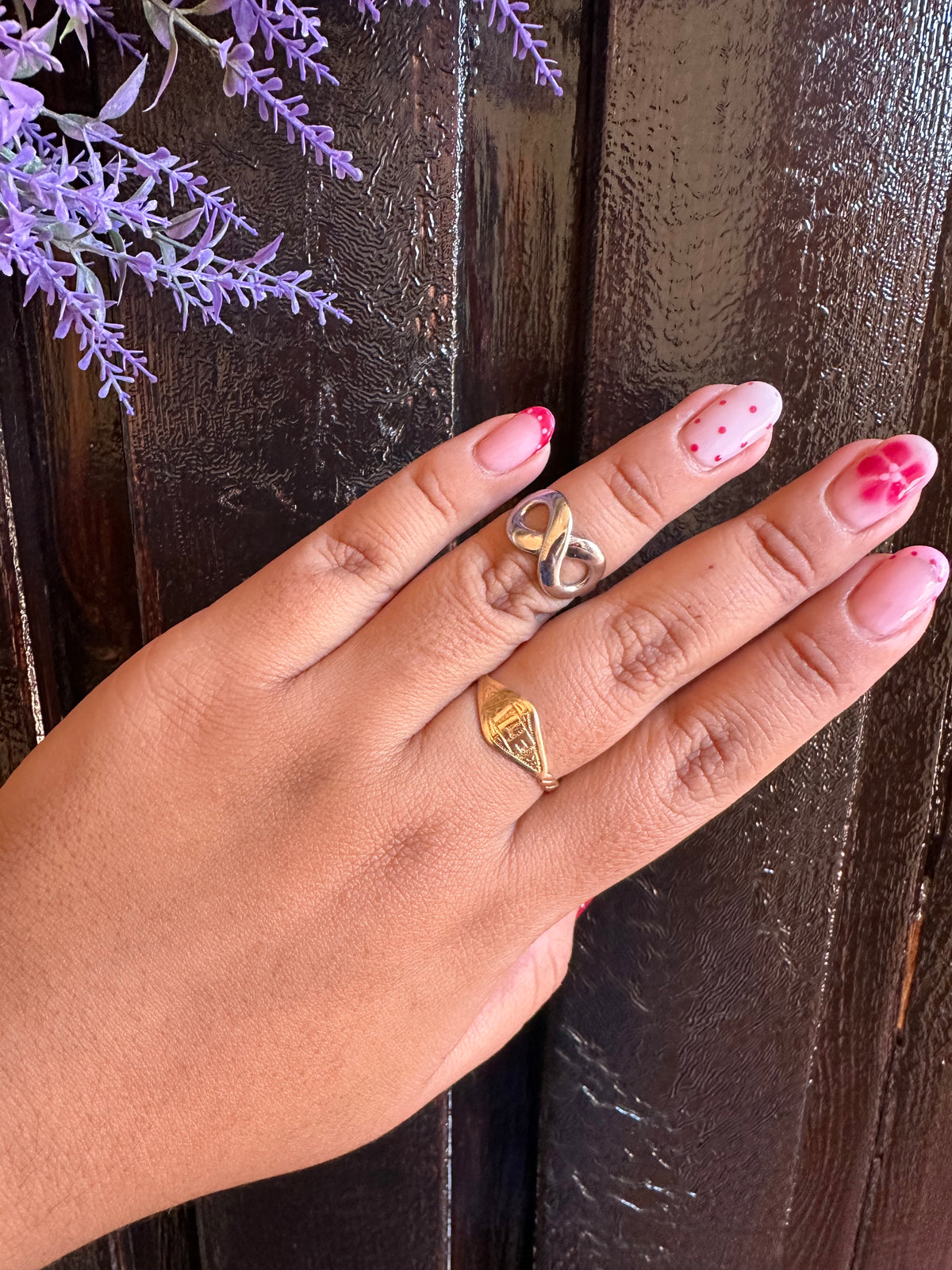 Anillo infinito plateado