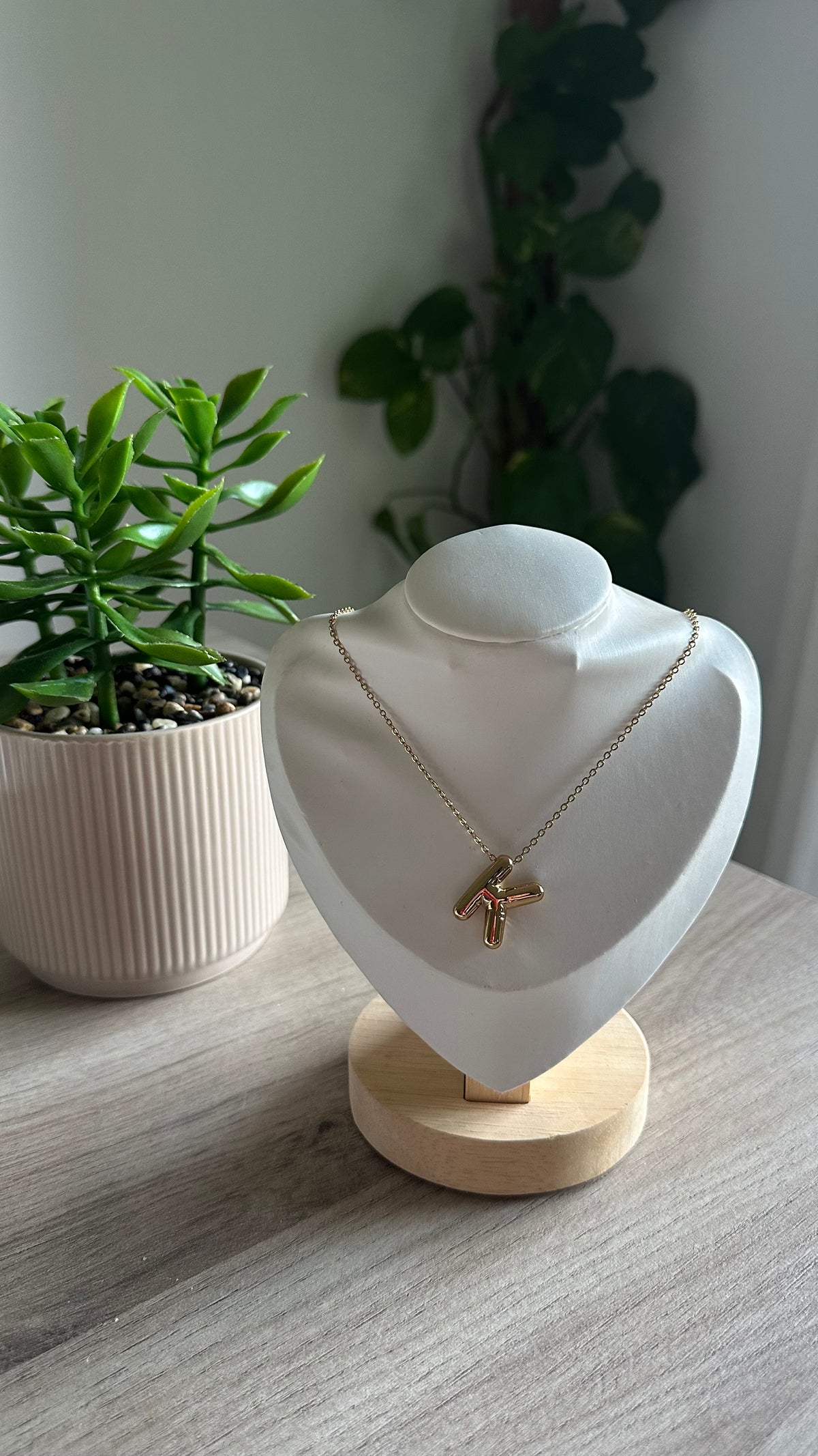 Collar inicial K