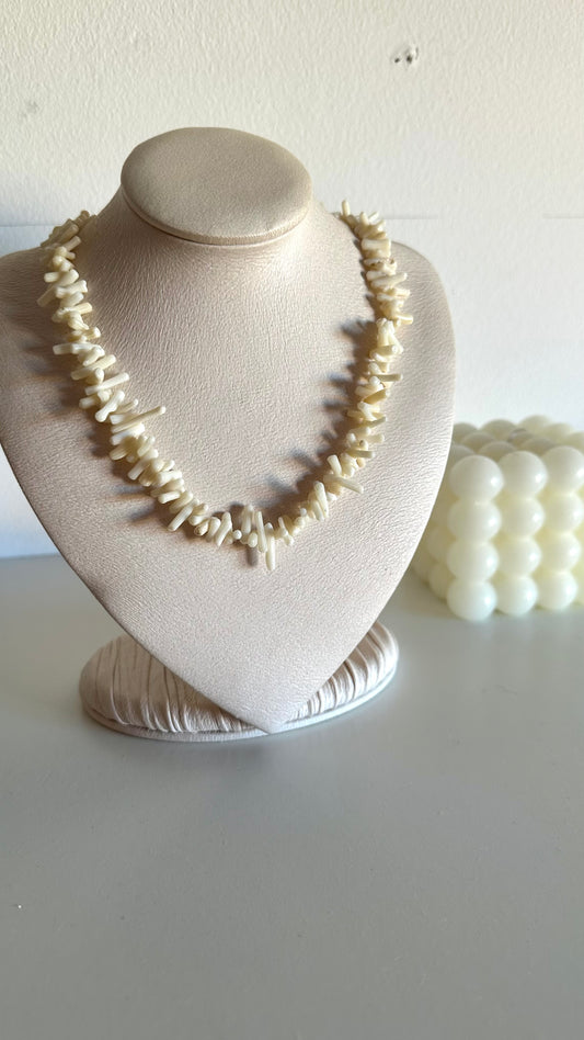 Collar Arrecife blanco
