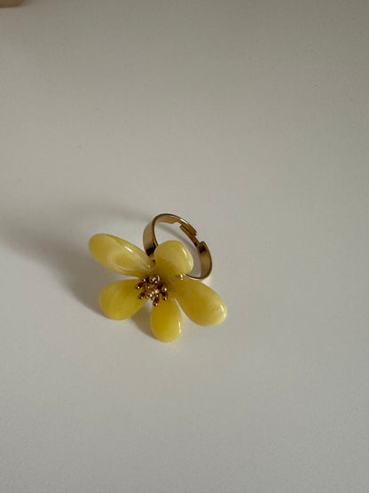 Flor amarilla
