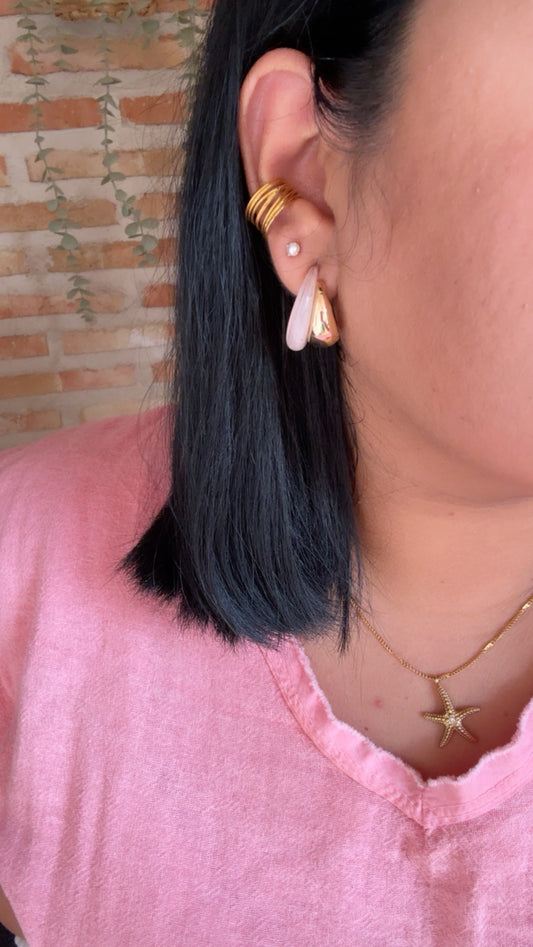 Ear cuff boa