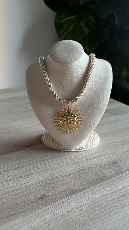 Collar sol beige