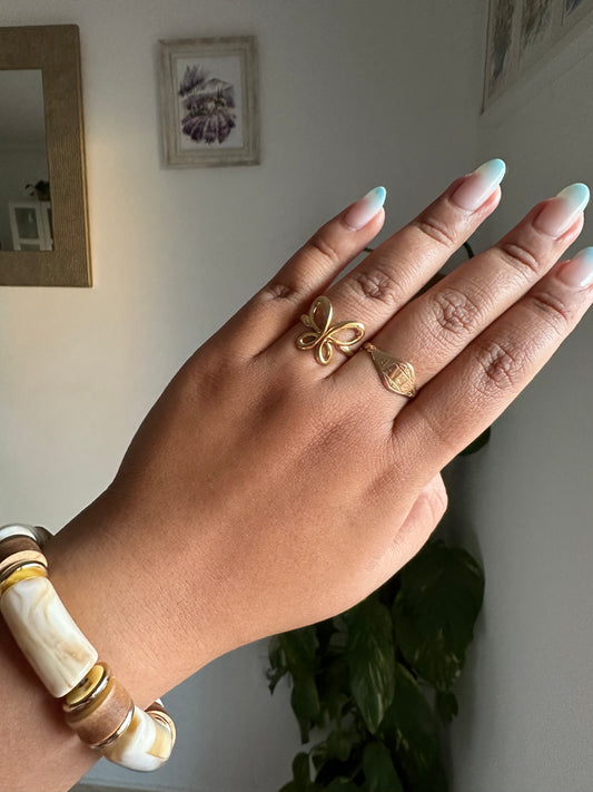Anillo mariposa vera