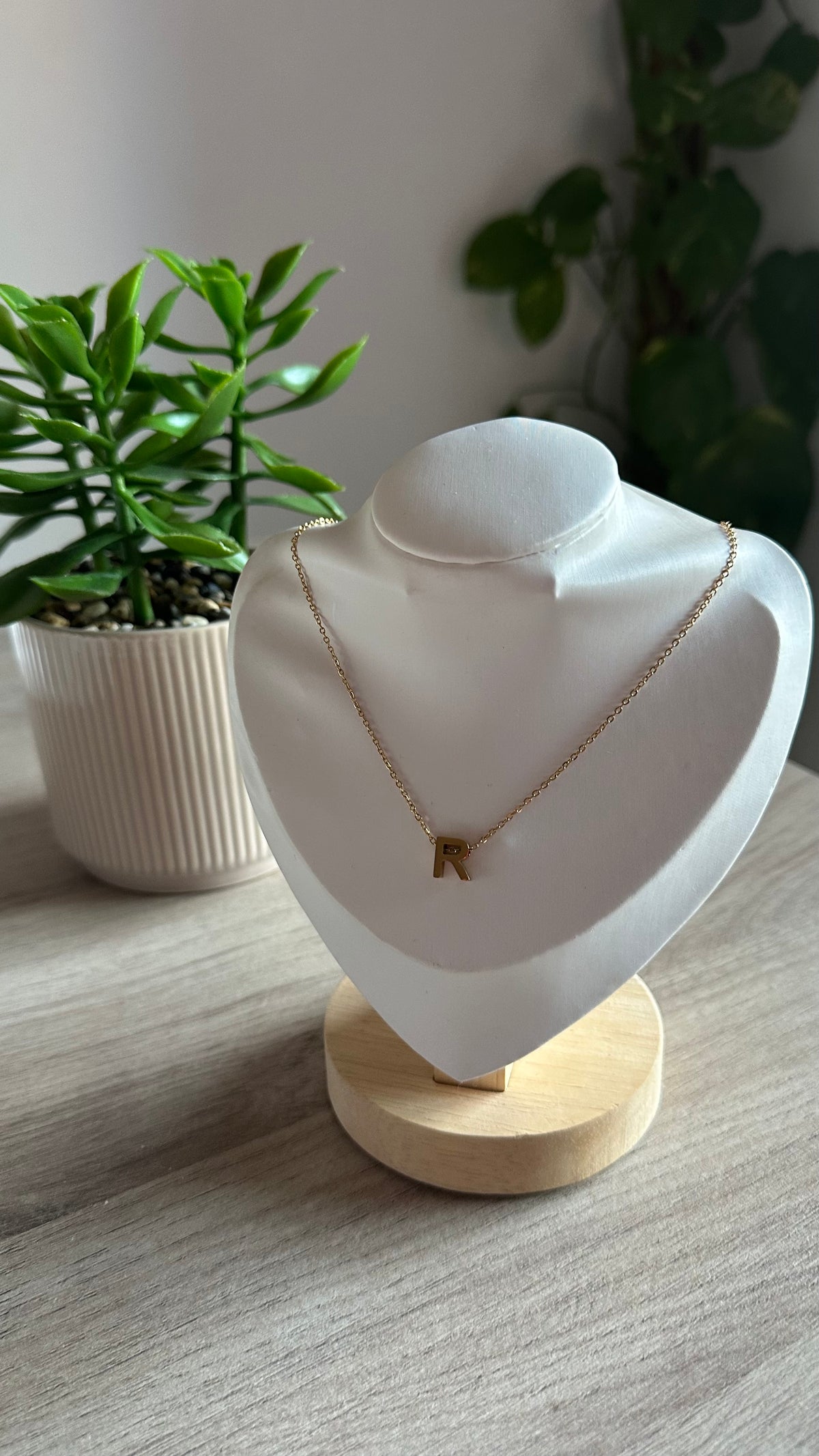 Collar Inicial Mini R