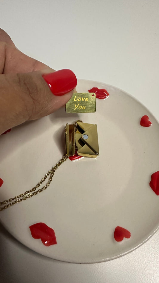 Colgante Carta love gold