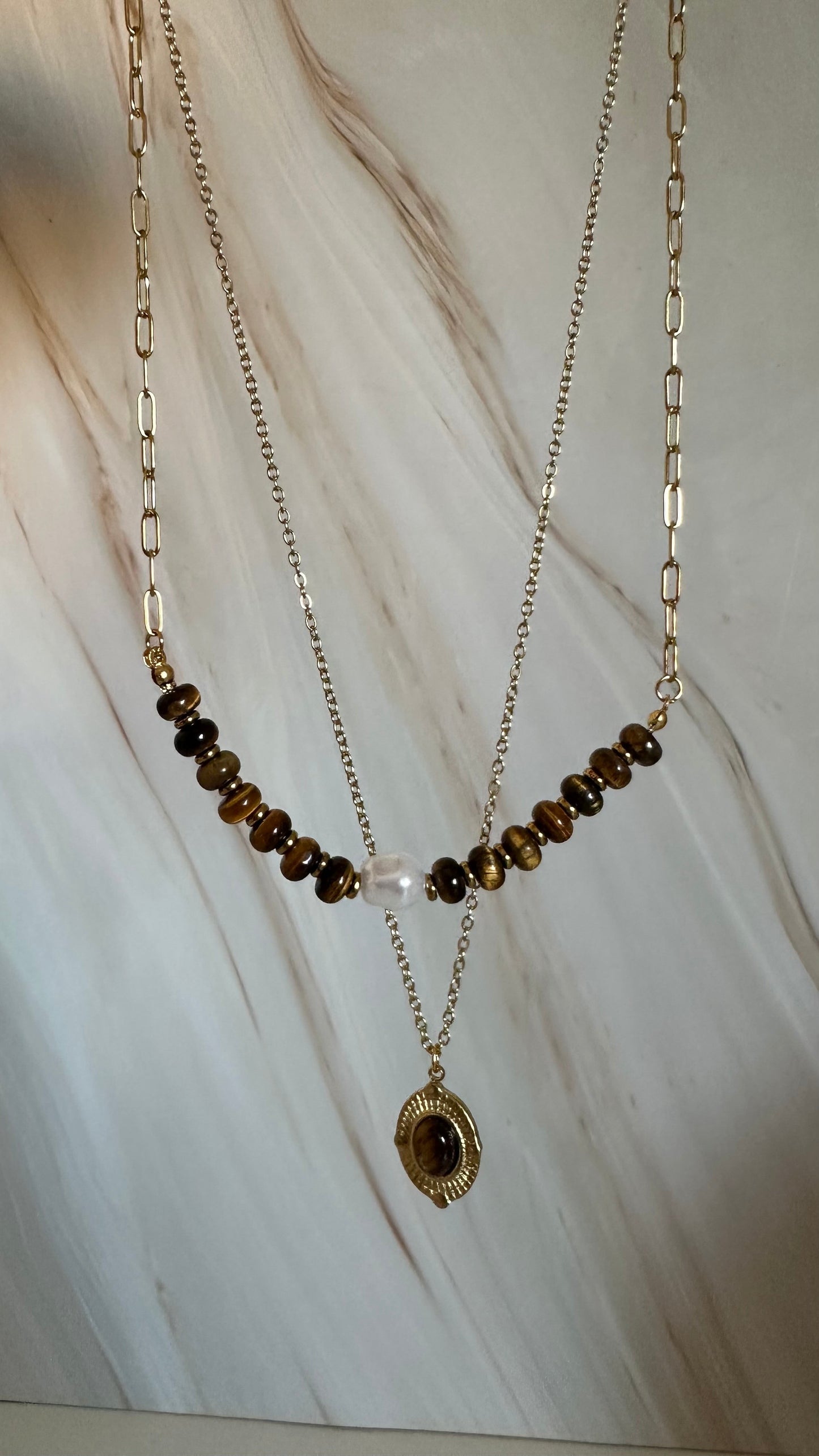 Collar doble piedra