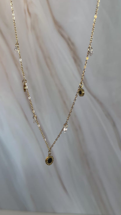 Collar Punto negro